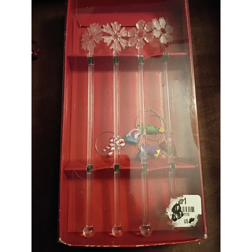 Pier 1 Imports Glass Snowflake Swizzle Sticks Set 4 & Holiday Wine Charms